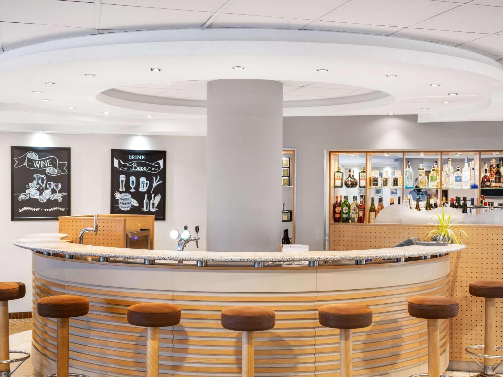 Novotel סגד מראה חיצוני תמונה