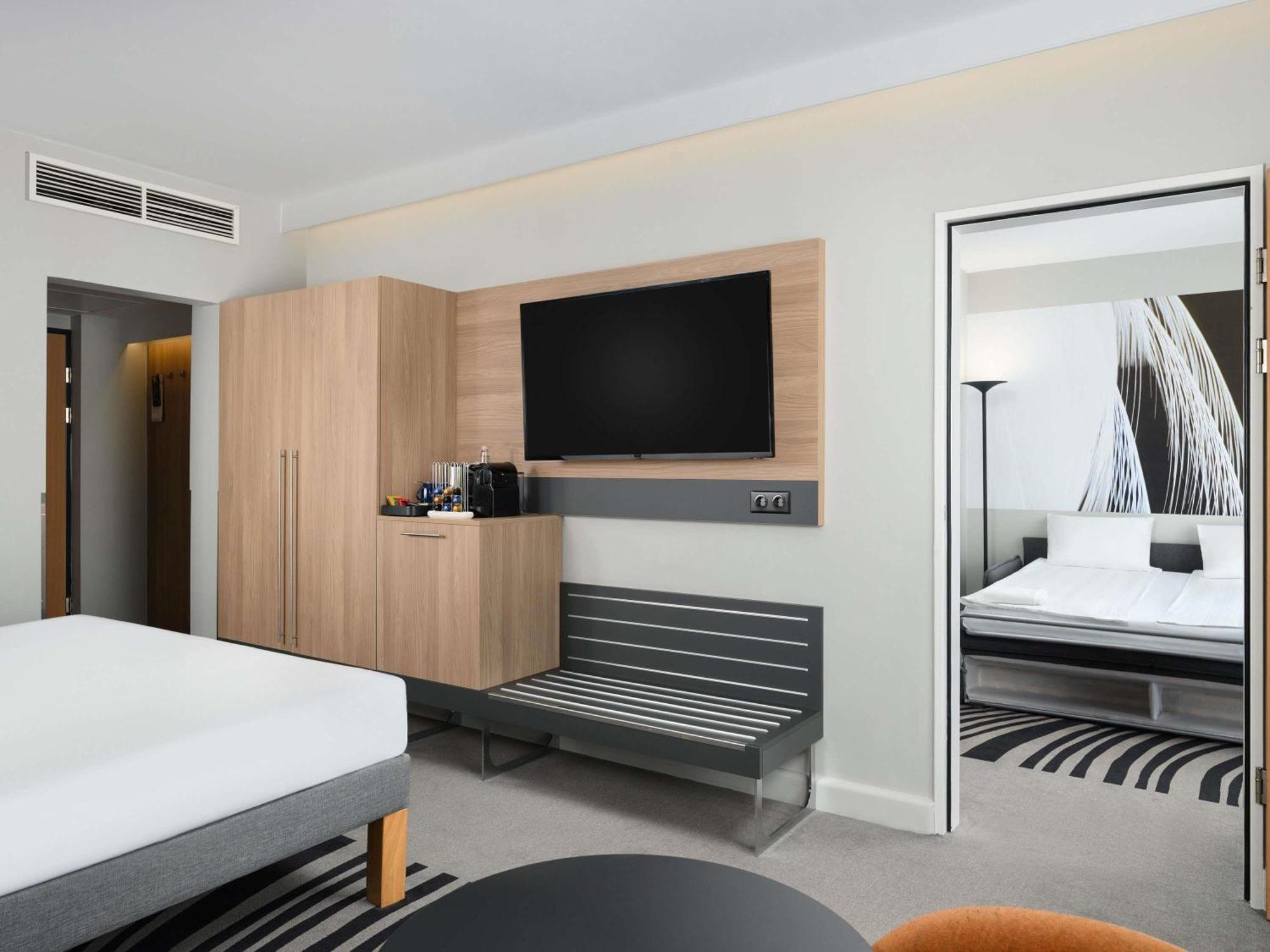 Novotel סגד מראה חיצוני תמונה